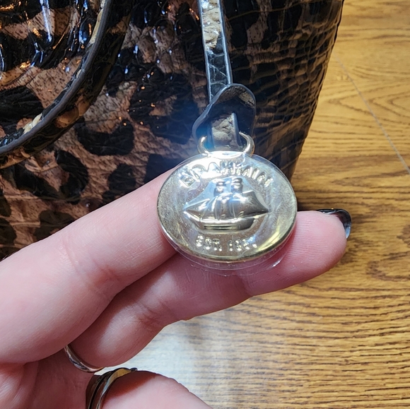 Brahmin Duxbury Snow Leopard Excellent Condition - Picture 14 of 15